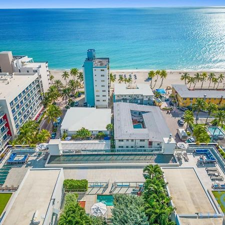 Apartment With Bay View Balcony - Pool - Up To 6 - Gym Hollywood Extérieur photo