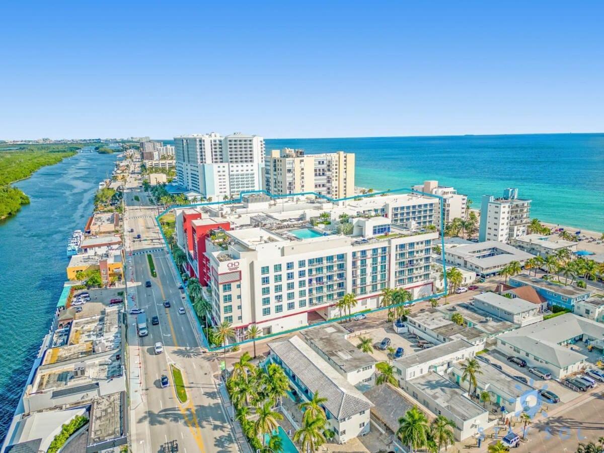 Apartment With Bay View Balcony - Pool - Up To 6 - Gym Hollywood Extérieur photo