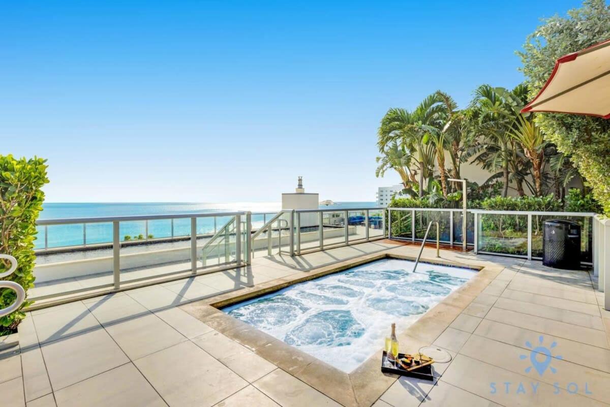 Apartment With Bay View Balcony - Pool - Up To 6 - Gym Hollywood Extérieur photo