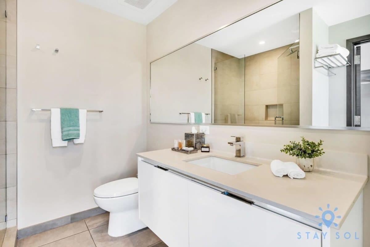 Apartment With Bay View Balcony - Pool - Up To 6 - Gym Hollywood Extérieur photo