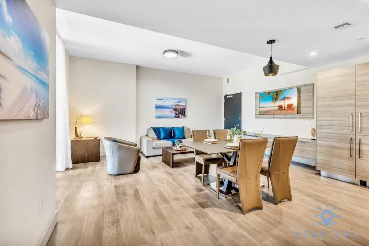 Apartment With Bay View Balcony - Pool - Up To 6 - Gym Hollywood Extérieur photo